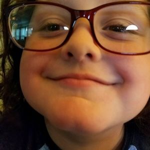 Meet your Posher, Janella